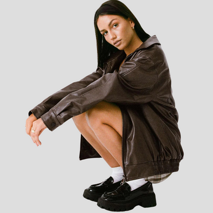 Loose Women's Jacket – Relaxed Layers with a Twist