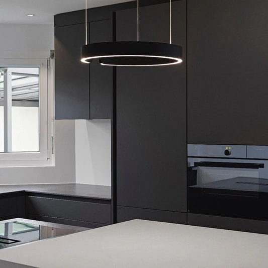 Alo: Iluminación elegante para tu interior