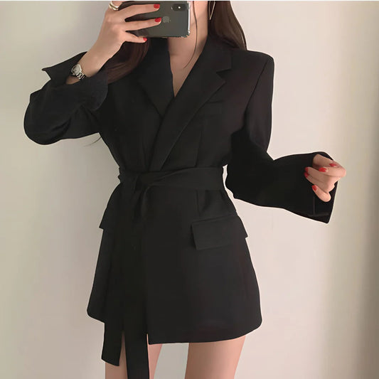 Eleganter Blazer mit Gürtel für Damen