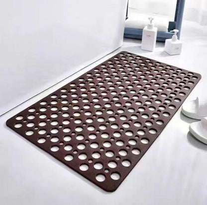 Quick-drying non-slip shower mat with suction cups for a secure grip