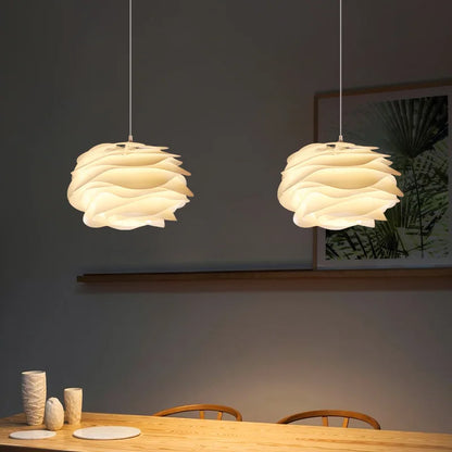 Lampă de tavan cu flori din sticlă – Iluminat elegant cu rozariu