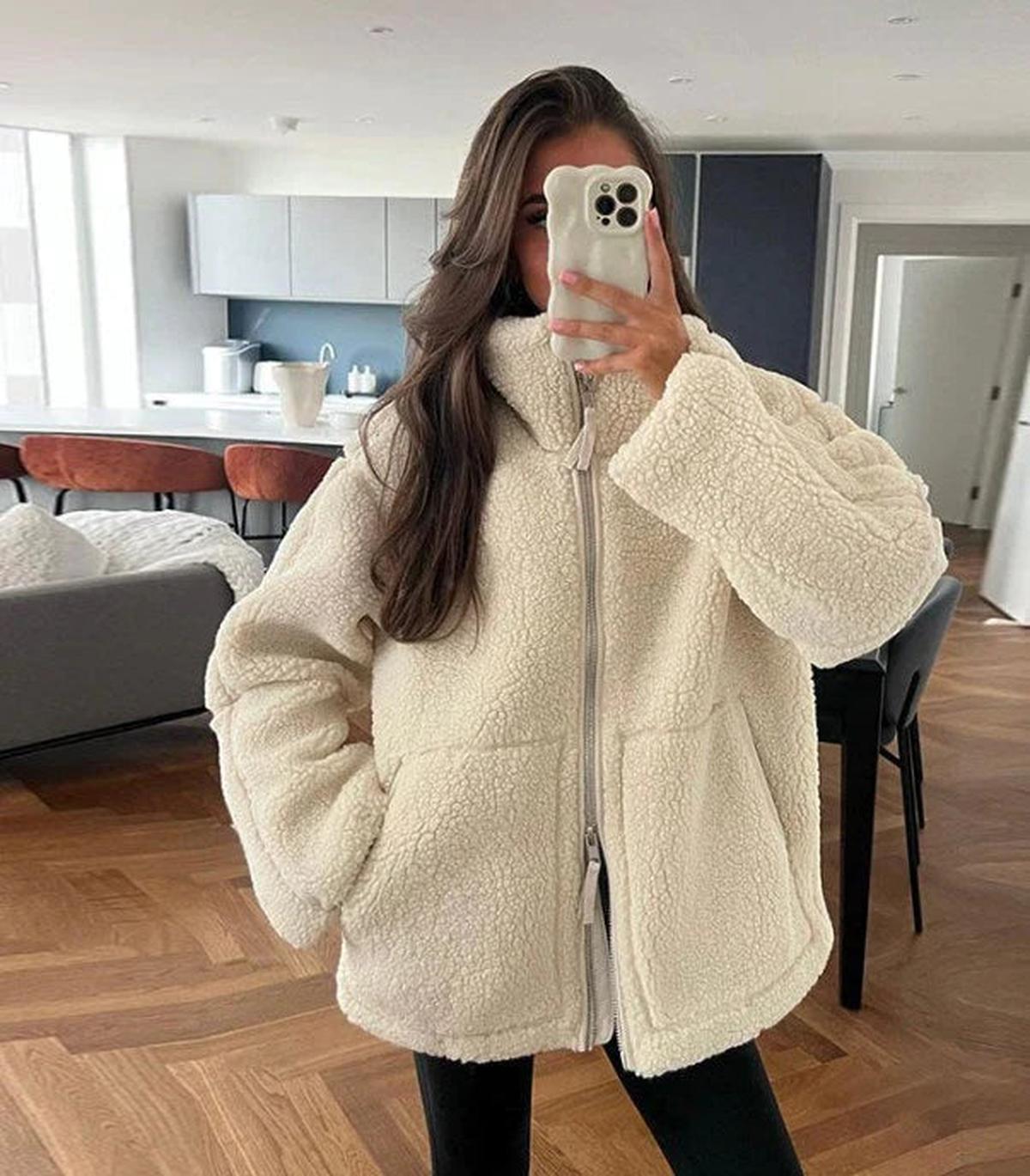 Oversized wool jacket for women