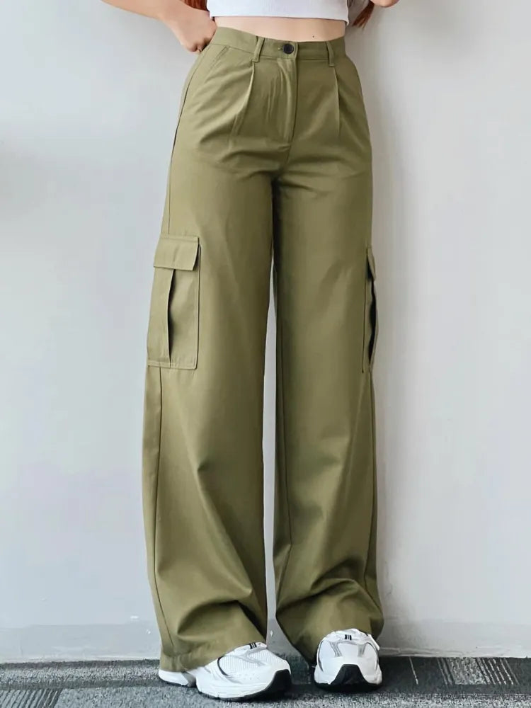 High-Waisted Cargo Trousers for Women with Wide Legs