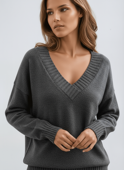 Soft Oversized V-Neck Jumper for Women Knitted with Comfortable Fit