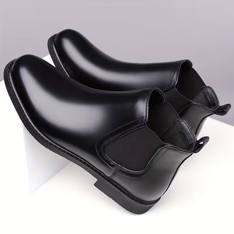 High boots with weather-resistant upper