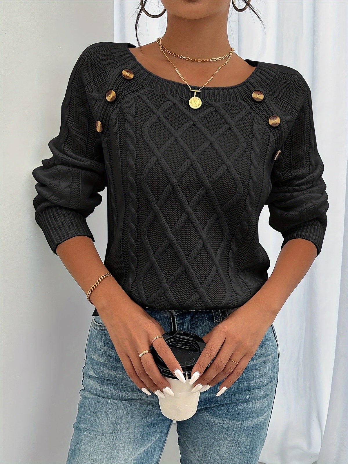 Maglione con bottoni di lusso - Comodo ed elegante per ogni occasione