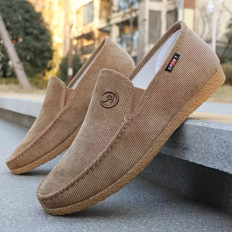 Loafers with corduroy upper