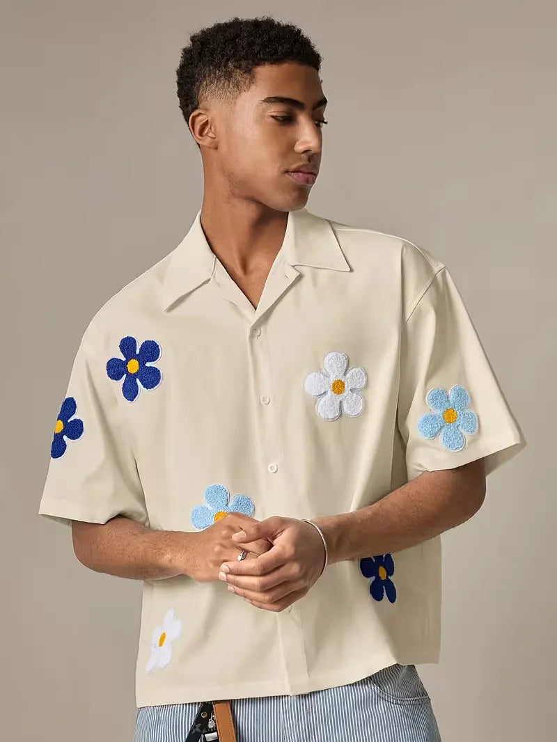 Chemise à manches courtes avec fleurs