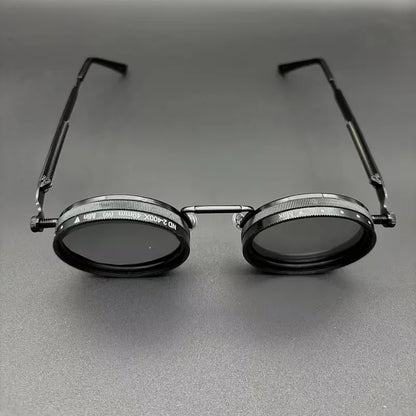 Lunettes de soleil rondes au design steampunk