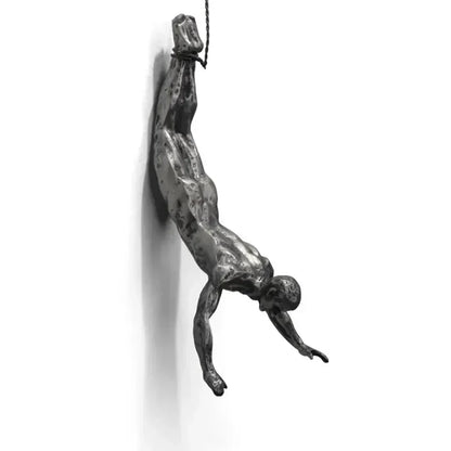 Conjunto de esculturas decorativas de pared con figuras trepadoras para una decoración moderna