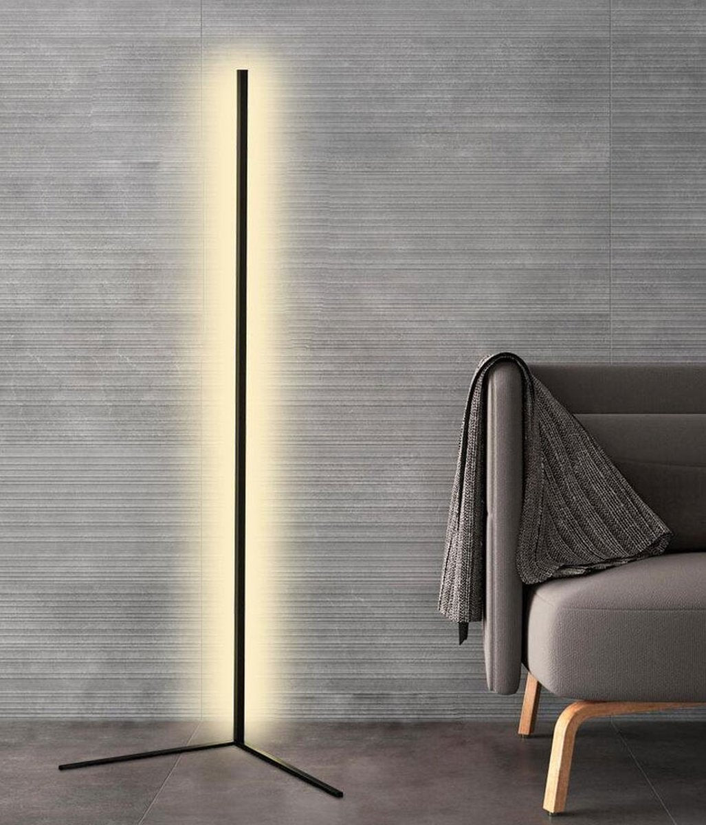 Minimalistinen LED-lattiavalaisin himmennettävällä valolla ja modernilla linjakkaalla muotoilulla