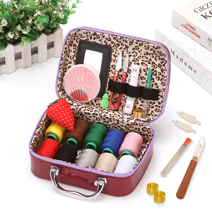 Kit de costura portátil completo en estuche de piel sintética de lujo – Compacto y práctico