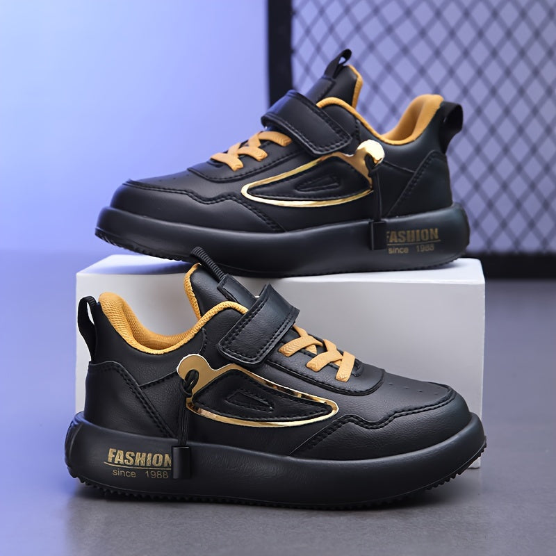 Bequeme rutschfeste Sneaker mit weicher Sohle für Kinder – Rusty