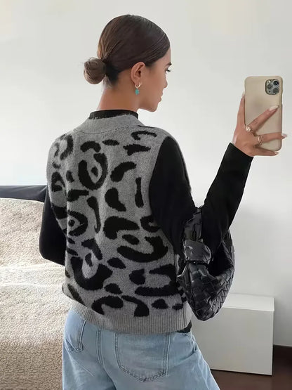 Gilet with Leopard Print
