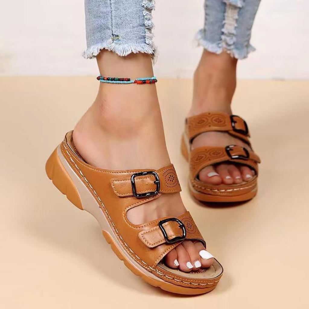 Fashionable Wedge Sandals in Larger Sizes