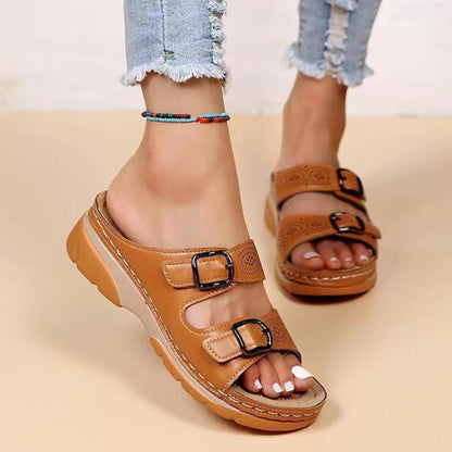 Fashionable Wedge Sandals in Larger Sizes