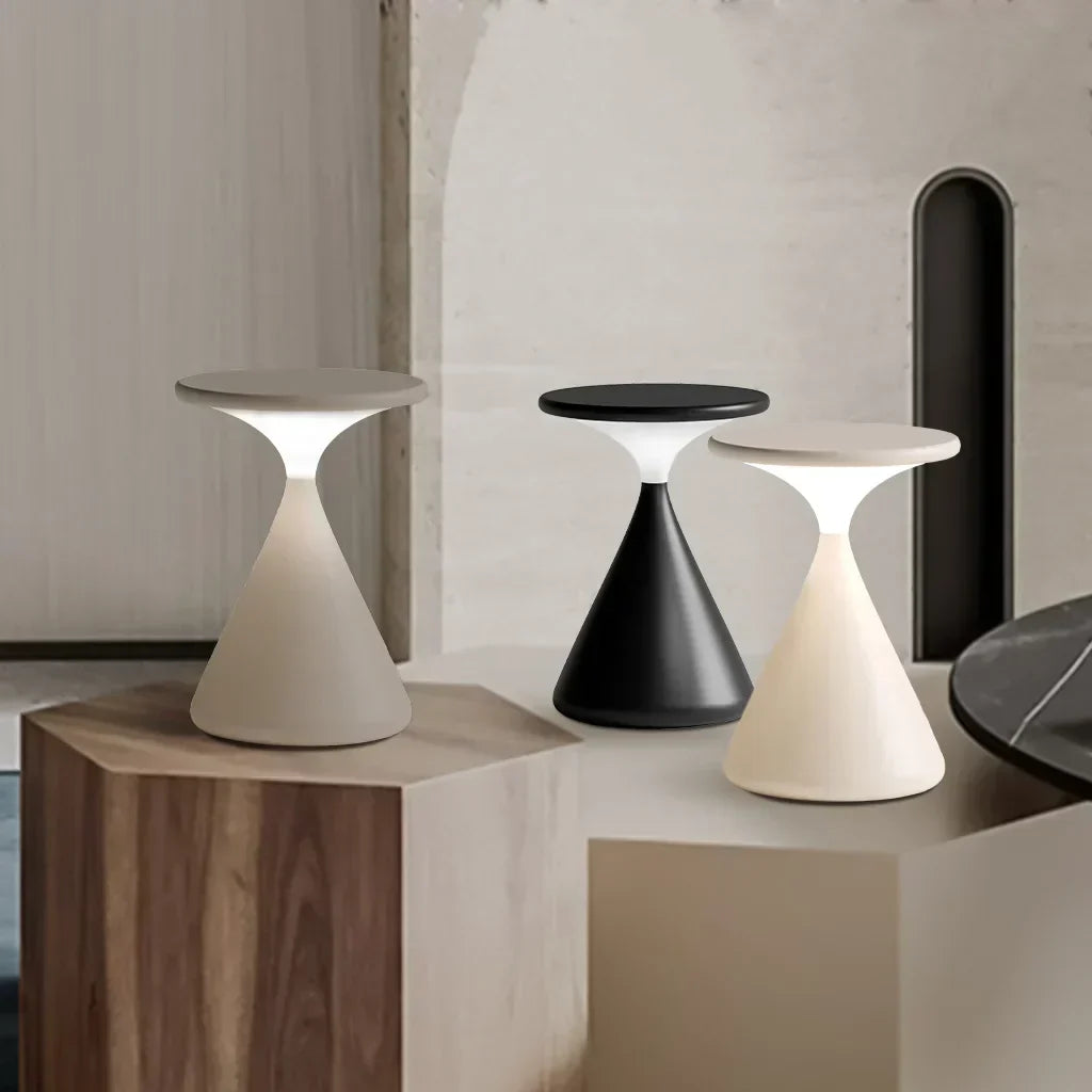 Lampada da tavolo a LED Aeron Hourglass dimmerabile - elegante e senza fili