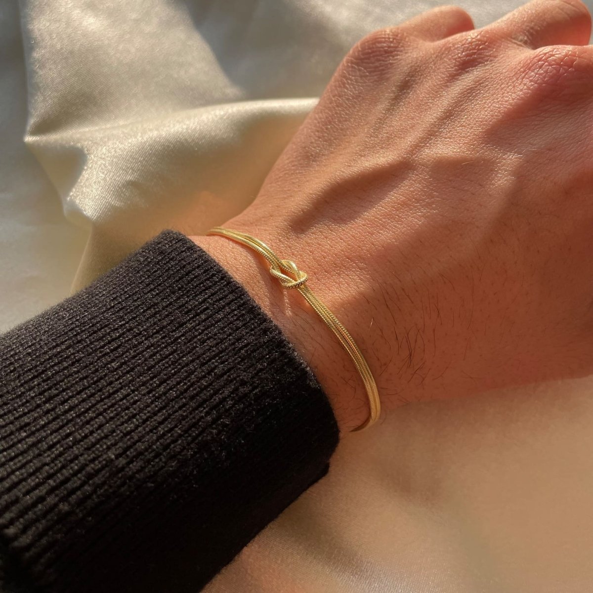 Nova - Armband met liefdesknoop