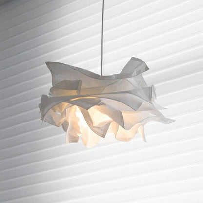 Nordic Cloud Pendant Lamp - Elegant and Playful Lighting