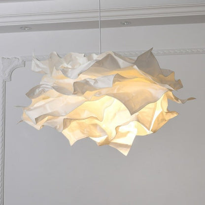 Nordic Cloud Pendant Lamp - Elegant and Playful Lighting