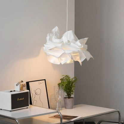 Nordic Cloud Pendant Lamp - Elegant and Playful Lighting