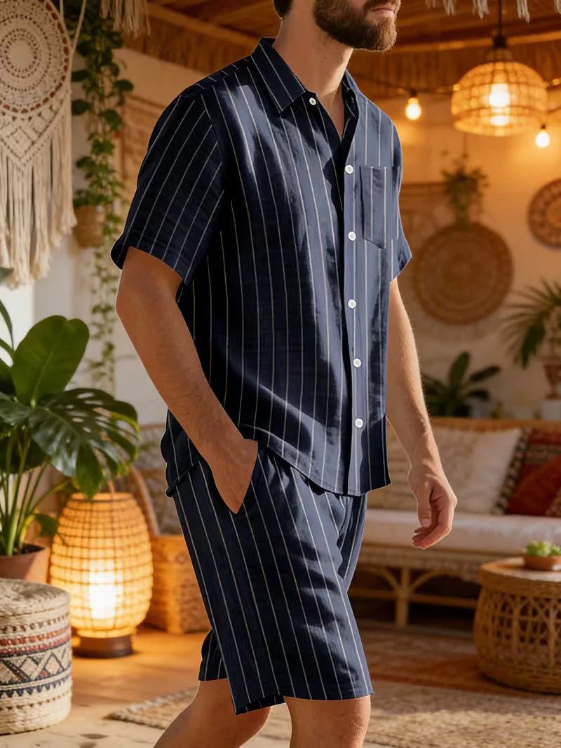 Men's Summer Outfit with Short Sleeves