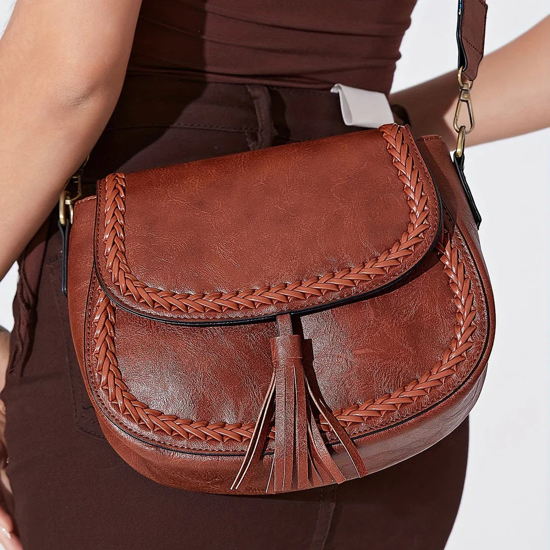 Remedios – Small Ladies Shoulder Bag with Tassel Decoration