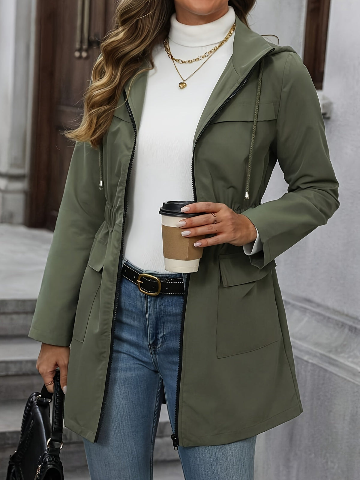 Veste décontractée mi-longue avec capuche et ceinture – idéale pour les week-ends et les journées décontractées