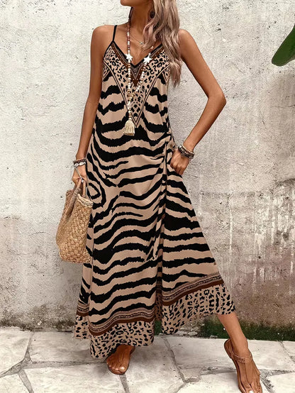 Maxi dress with leopard print