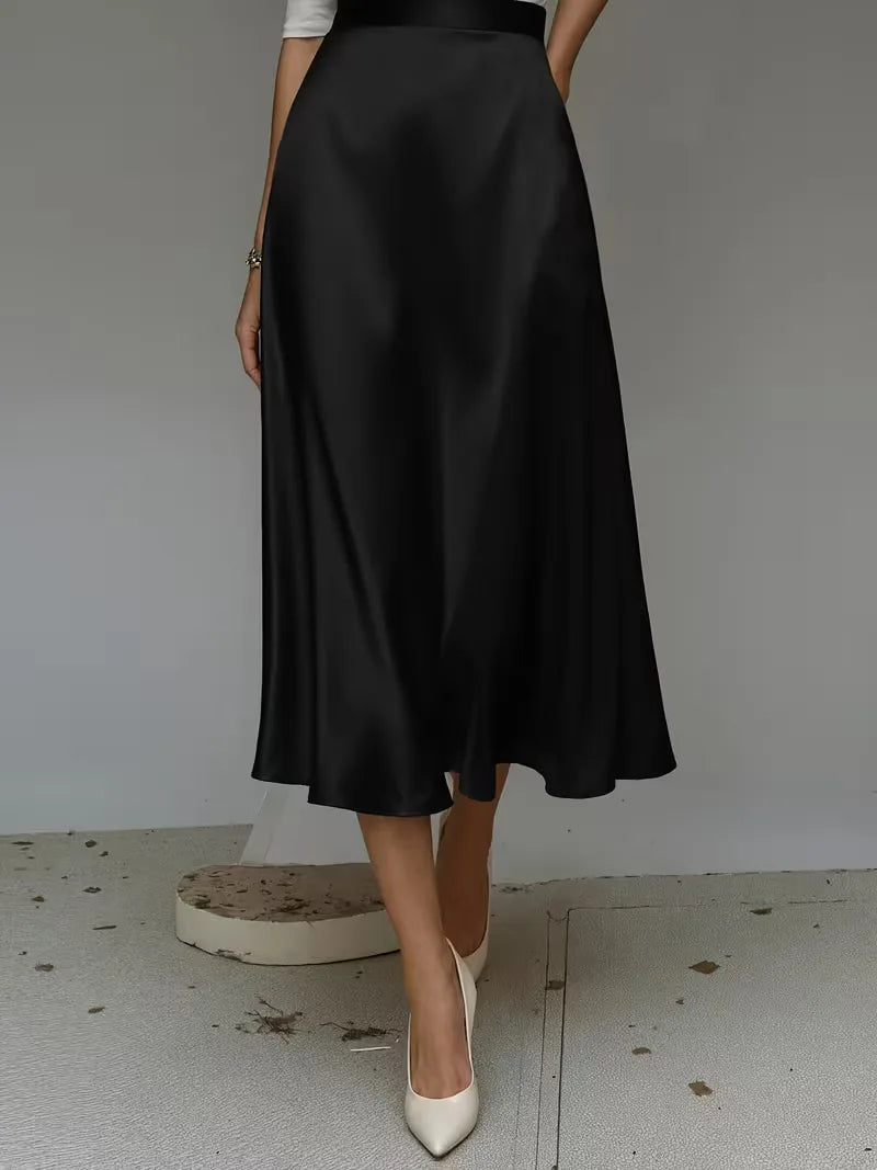 Jupe midi en satin à taille haute