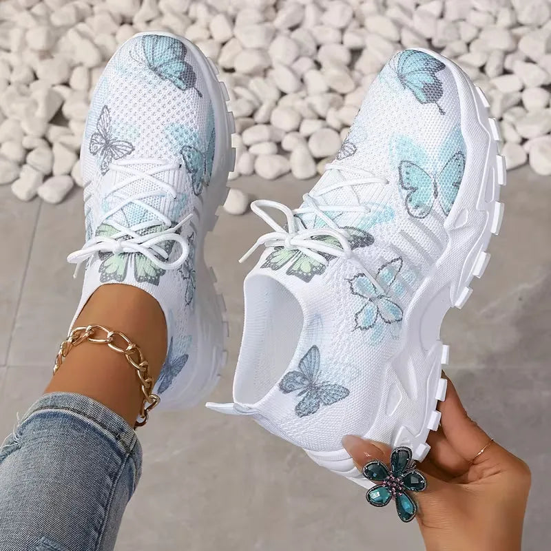 Low sneaker with butterfly print
