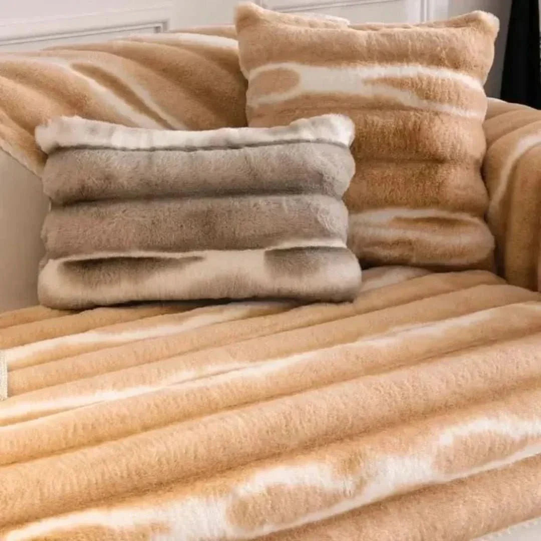 Printed Plush | Warmth & Comfort