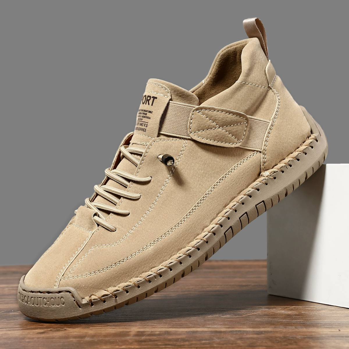 Sneakers ortopediche da donna con chiusura in velcro e lacci