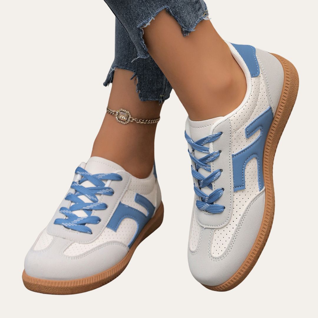 Lightweight Sneakers for Women with Laces and Non-Slip Sole