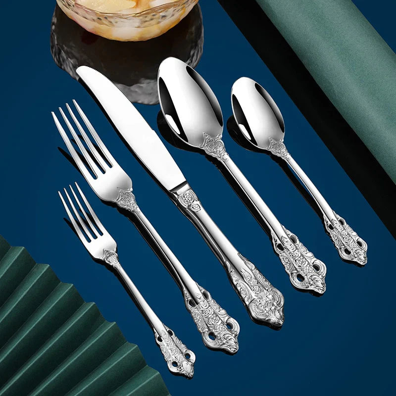 Conjunto de talheres de inspiração britânica - Elegância intemporal - Perfeito para as refeições do dia a dia