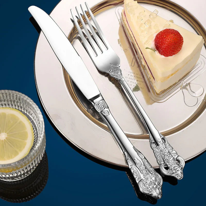 Bestekset met Britse invloeden - Tijdloze elegantie - Perfect voor elke dag
