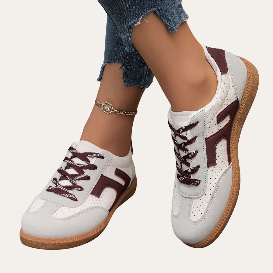 Lightweight Sneakers for Women with Laces and Non-Slip Sole