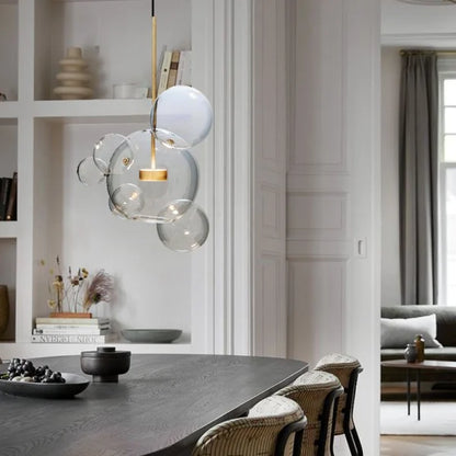 Lámpara colgante Luxe LED en forma de globo, diseño moderno