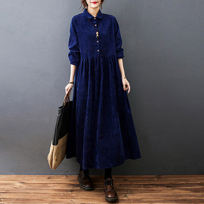 Vintage Ladies Maxi Dress with Long Sleeves and Button Closure