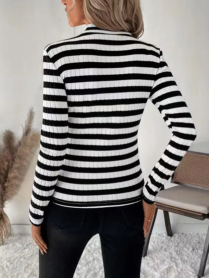 Long-sleeve with turtle neckline