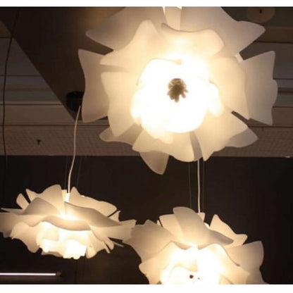 Bella Modern Design Pendant Light Flower