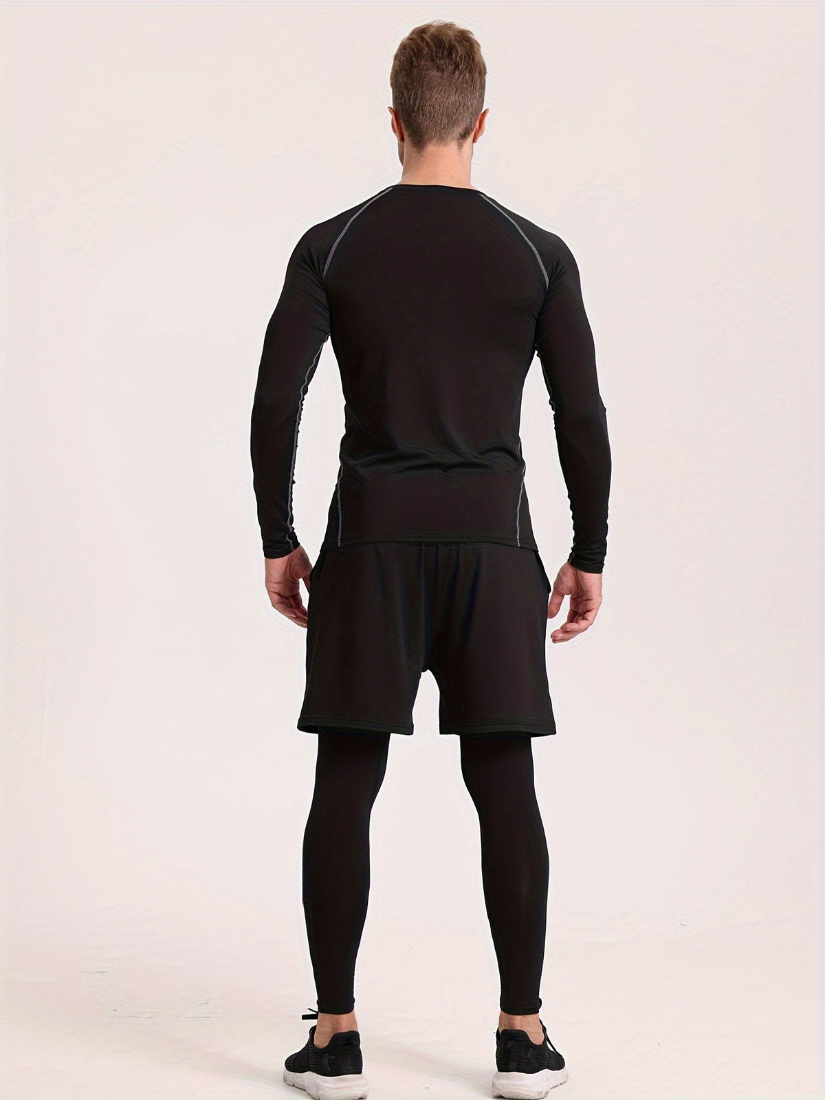 ThermoBase Men's Thermal Set – Warm and Fitted