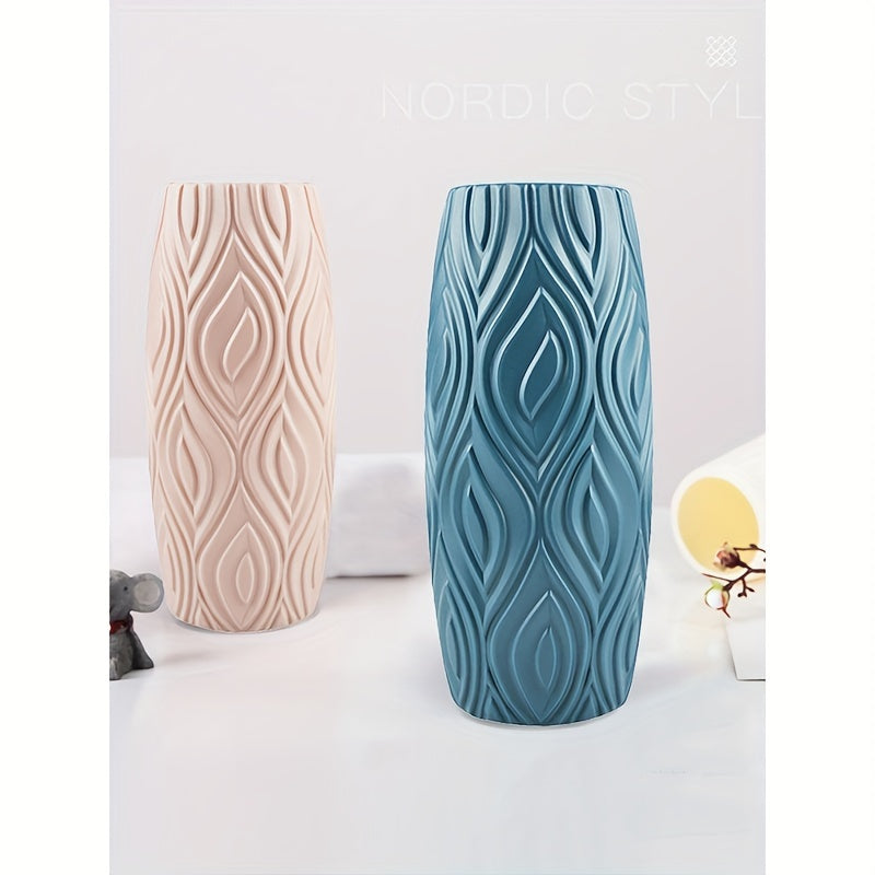 Decorative Plastic Vase with Geometric Relief – Modern and Unbreakable