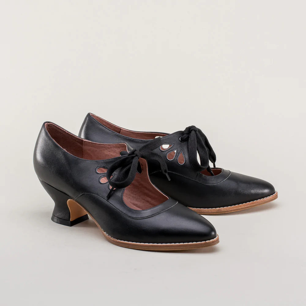 Orthopaedic Women's Heeled Shoes