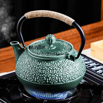 Cast Iron Teapot - Japanese Style - With Infuser