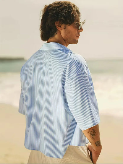 Chemise à manches courtes avec col en V