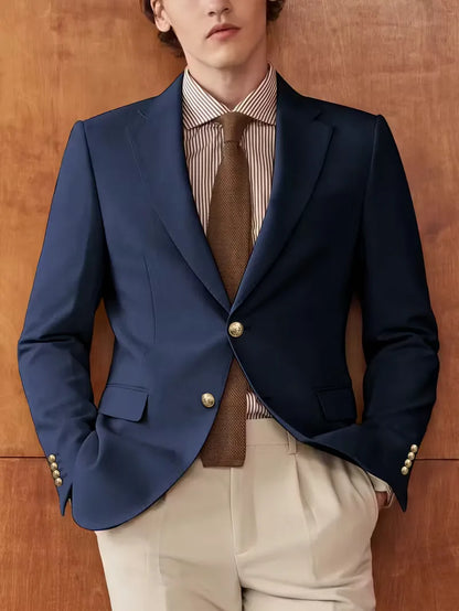 Blazer slim avec boutons dorés