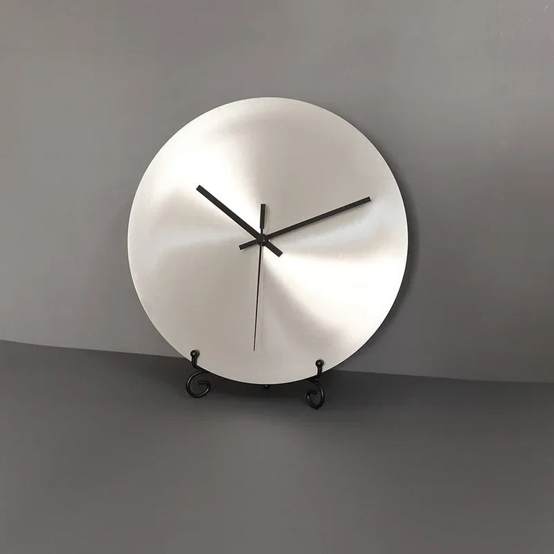 ChronoSteel - Minimalistische roestvrijstalen wandklok - Stijlvol en tijdloos