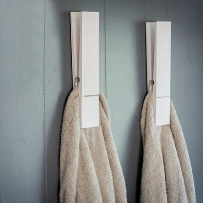 Clip & Drip | Innovative Clothes Peg