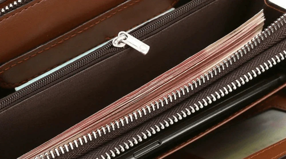 Korren – Leather Men's Wallet for a Stylish and Organised Look